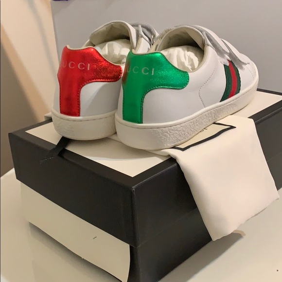 Authentic Gucci’s Children’s Ace Sneaker - Picture 3 of 6